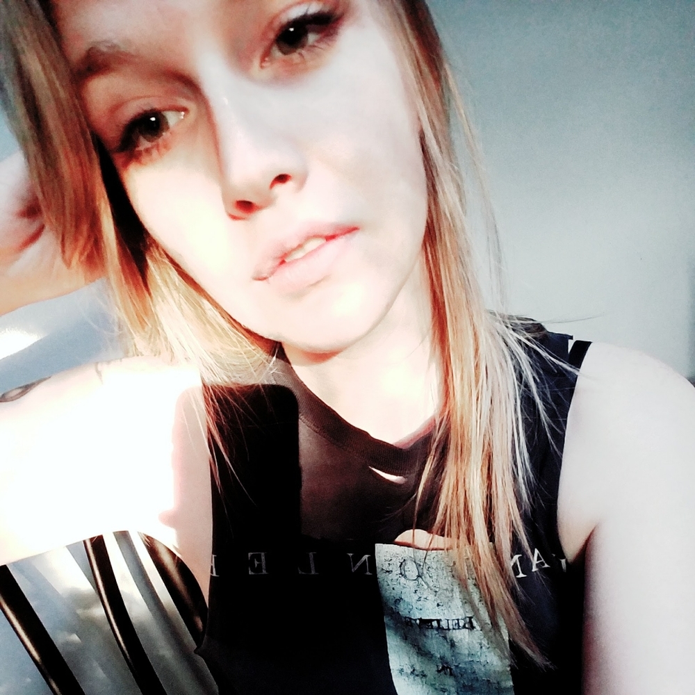 Meet your Posher, Brittny